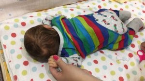 КАК ПОДСТРИЧЬ НОГТИ НОВОРОЖДЕННОМУ