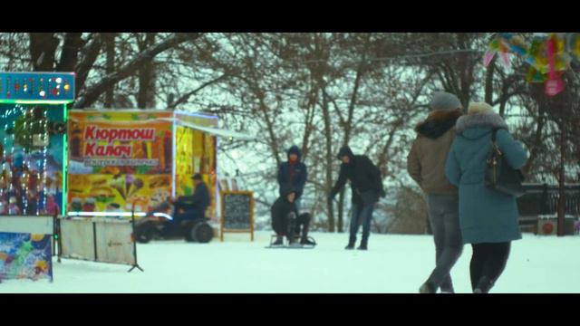 Cinematic snow test Lumix GX80GX85 with 12-32 kit lens and Helios 44-2