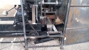 Автоматический станок для розпиловки горбыля в заданый размер (ЛЕСОРУБ)