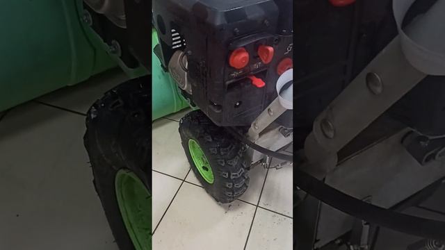 Слетает ремень снегоуборщик Redverg #redverg #снегоуборщик смотреть онлайн