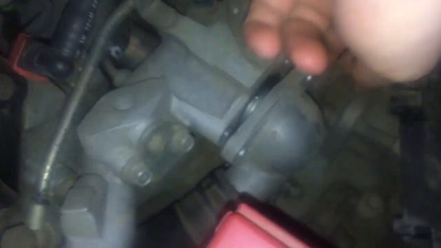 Замена термостата на Mitsubishi Outlander двигатель 6B31 смотреть онлайн