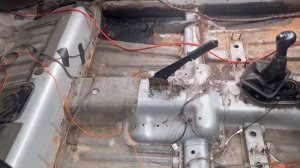 КАК Я РЕШИЛ ЗАНЯТЬСЯ СВАРКОЙ ПОЛА НА ПРИОРЕ , СТОИТ ЛИ МОВИЛИТЬ ДНО ?