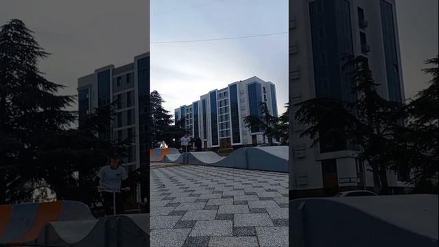 правая нога ещё болит (место перелома)...почему? тгк: polinakarnet💗 #трюковойсамокат #Севастополь смотреть онлайн