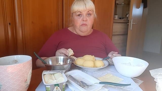ГЕРМАНИЯ??.УКРАИНСКИЕ?? БЕЖЕНЦЫ.ОСНОВАТЕЛЬНО ПОДКРЕПИВШИСЬ????? УЕЗЖАЮ НА ПРАЗДНИК???
