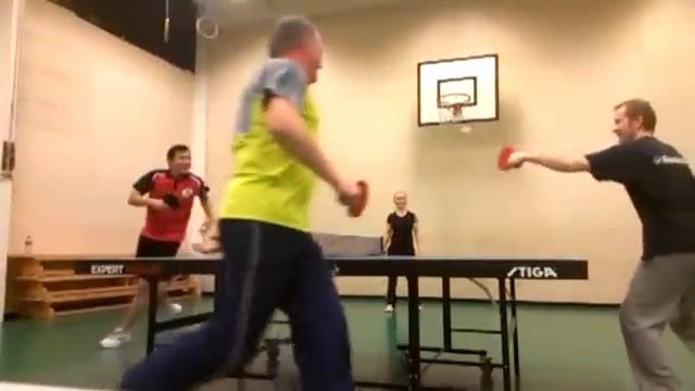 Table tennis - Circle Ping Pong смотреть онлайн