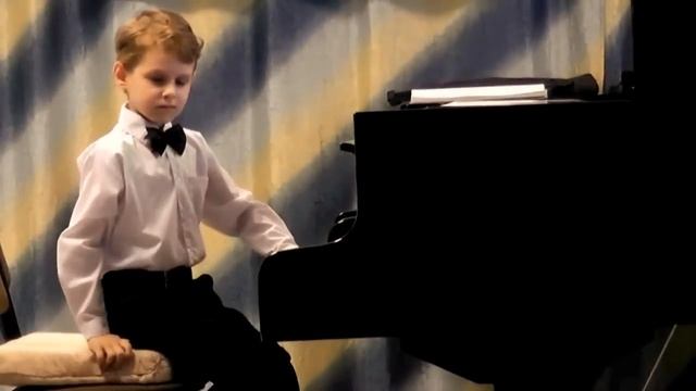 И.С.Бах менуэт соль минор. Л.Бетховен сонатина соль мажор 1-я часть смотреть онлайн