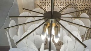 Подвесная люстра Porto Freya с круглыми пластинами из фактурного стекла