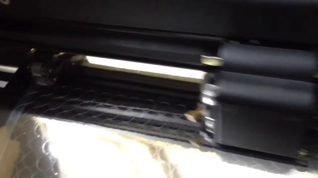 Плоттерная резка металлизированной пленки смотреть онлайн