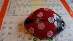 Божья коровка для сада/Раскрашивание камней/Marienkäfer aus Stein für Garten/Ladybug of stone