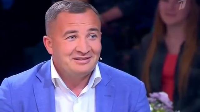 Давай поженимся от 3.07.2017. Дружно ищем Макса! смотреть онлайн