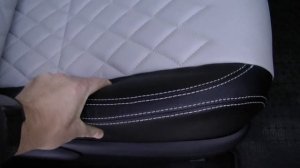 Авточехлы из экокожи для Тойота РАВ 4 4 поколение   Ромб  Установка