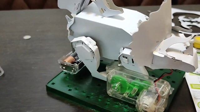 интересно, можно ли назвать меня Доктором Франкенштейном, если я собрала вот эту хню,???? смотреть онлайн