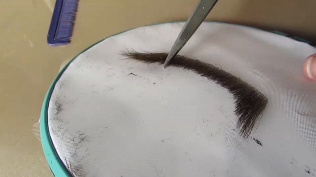 Стрижка накладных усов смотреть онлайн