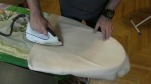 Юбка карандаш Боковые швы, заутюжка низа, обработка шлицы видео №6