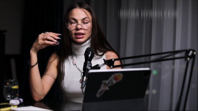 «У меня никого нет» | Подкаст СТЕРВОЛОГИЯ смотреть онлайн