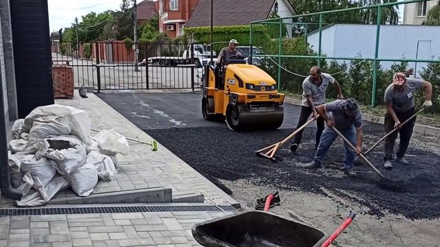 Работа дорожного катка | Спецтехника | Асфальтирование в Ростове-на-Дону смотреть онлайн