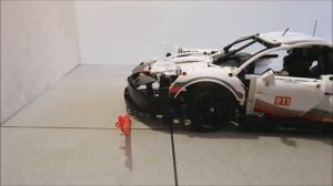 Lego 42096 CRASH ? 80 KM/H ? Lego car crash test - PORSCHE 911 RSR destroyed