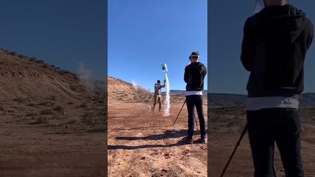 Самодельная ракета из жидкого азота смотреть онлайн