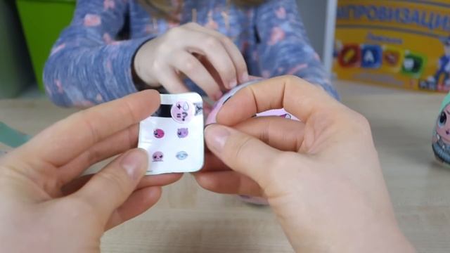 РАСПАКОВКА ЛОЛ / ЛОЛ Кукла Оригинал или Дорогая Подделка ? смотреть онлайн