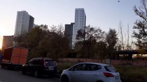 Москва 4062 Окская улица, ЖК Balance (Баланс) осень вечер