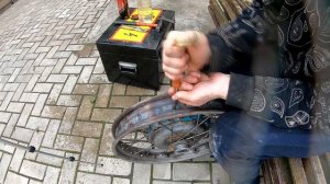 КАК ОТКРУТИТЬ НАМЕРТВО ЗАКИСШИЕ СПИЦЫ КОЛЕСА МОТОЦИКЛА (УРАЛ, ДНЕПР, ИЖ ЮПИТЕР, ЯВА, МИНСК, ВОСХОД)