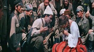 Гражданочка! Я умоляю вас: прекратить это мокрое дело! Вася, тараньку! Гражданочка! Зубками её!