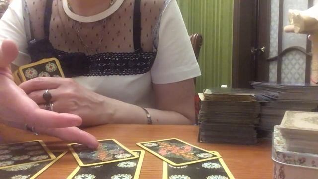 Крестовый король с кем останется с бубновой или червовой ❓♦️❤️♠️♣️???????
