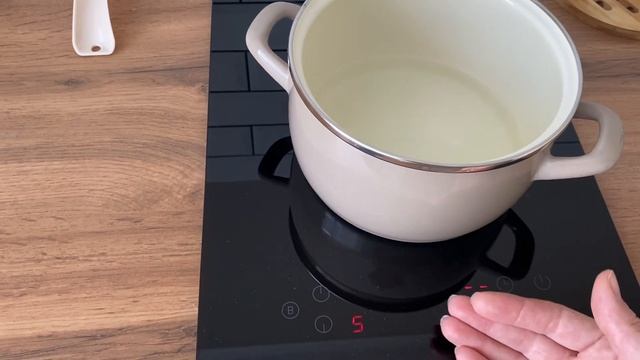 Использование индукционной плиты смотреть онлайн