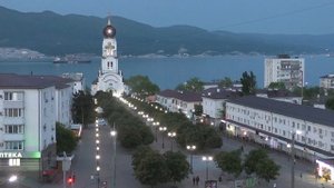 Вечер в Новороссийске. Сквер Черняховского