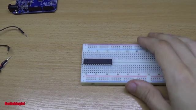 Как прошить atmega8 через Arduino смотреть онлайн