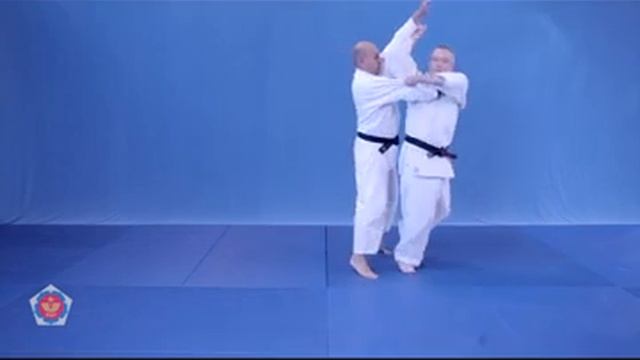 Бросок в дзюдо"Sode-tsurikomi-goshi"|Сдача на зелёный пояс