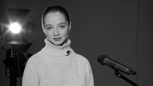 Юлия Друнина  «Зинка». Читает Анастасия Гришина.