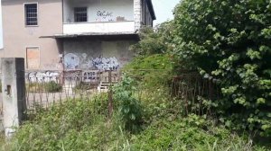 Нищая Европа - ВЕЗДЕ БОМЖИ и ГРЯЗЬ. ЕВРОПА ЗАГНИВАЕТ на самом деле. РЕАЛЬНЫЕ КАДРЫ!