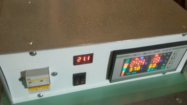 Инкубатор фермерский ТЖУ- 528 с датчиком на яйцо. смотреть онлайн