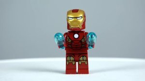 LEGO Juniors: Iron Man vs. Loki (10721) - Brickworm