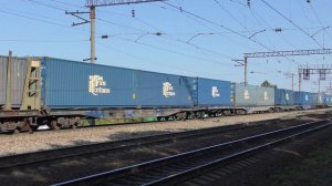 Электровозы ВЛ80С-1487 и ВЛ80С-2392 с грузовым поездом и электровоз ВЛ80С-1755