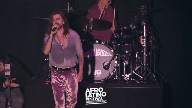 Afro-Latino Festival 2022 Genk (B): Juanes - Es Por Ti / Es Tarde - live смотреть онлайн
