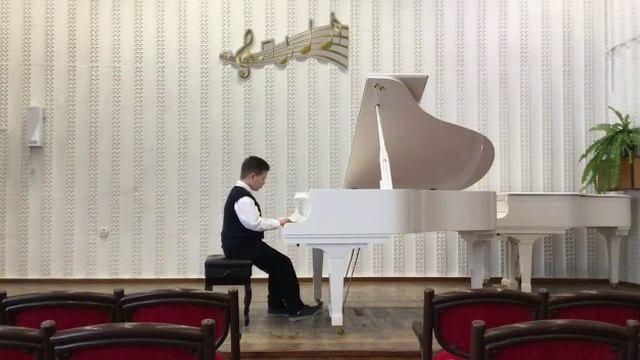 У. Гиллок "Любимая кукла", Л. Лукомский "Полька" исполняет Слядников Юрий смотреть онлайн