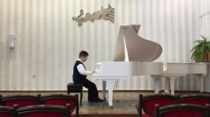 У. Гиллок "Любимая кукла", Л. Лукомский "Полька" исполняет Слядников Юрий