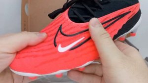 Обзор на оригинальные бутсы Nike Phantom GX Elite AG
