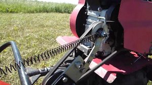 Роторная косилка Заря. Мотоблок Кадви (Ока). Усовершенствование натяжника косилки