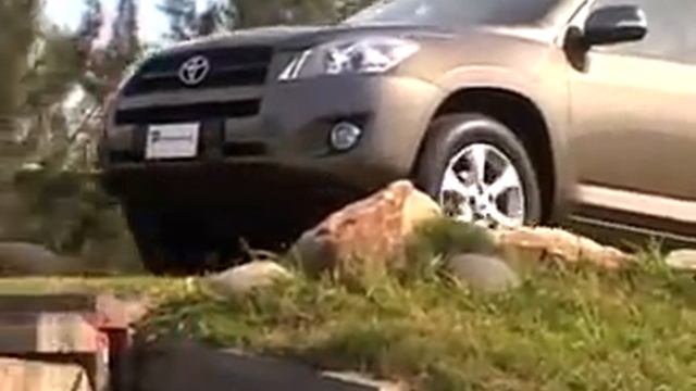 NUEVA TOYOTA RAV4. LA VANGUARDIA YA ES UN CLASICO смотреть онлайн