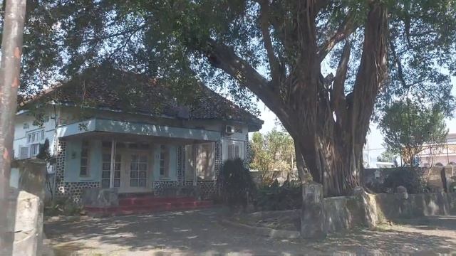 Perumahan Kuno Di Area Pabrik Gula Era Kompeni смотреть онлайн