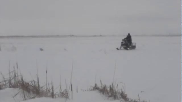 самодельный снегоход "Дружок" №1 (ИЖ Планета 5 с водяным охлаждением) смотреть онлайн