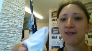 Как заделать щели в искусственном камне?