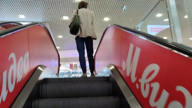 Прогулка по Реутову: Обзор ТРЦ Реутов Парк.
