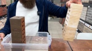 Клинкерный или керамический кирпич? Эксперимент с водопоглощением