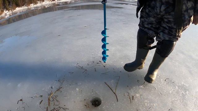 Подлёдная рыбалка: ловля окуней и ельцов ( 4к ) смотреть онлайн