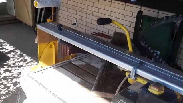 Электрический плиткорез сам режет плитку или что такое шайтеризация) смотреть онлайн