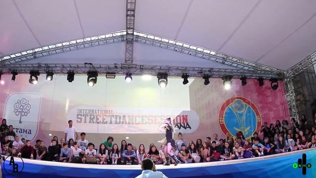 Айнара Жасанова VS Сулу Кабиева | Waacking | ISDS in Astana 2014